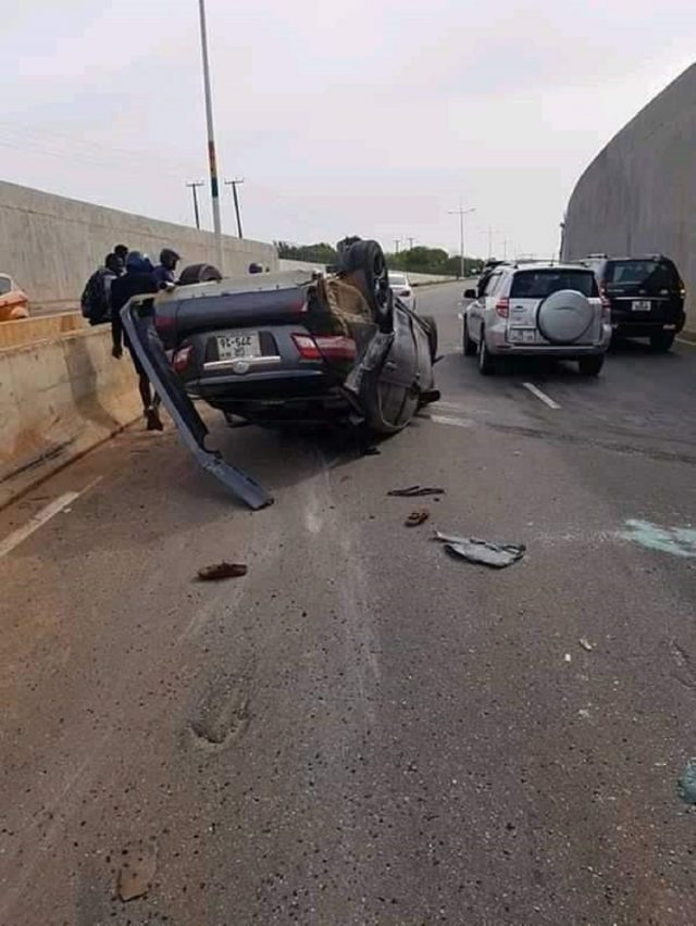 Over speeding driver lost control on Airport to Teshie high way